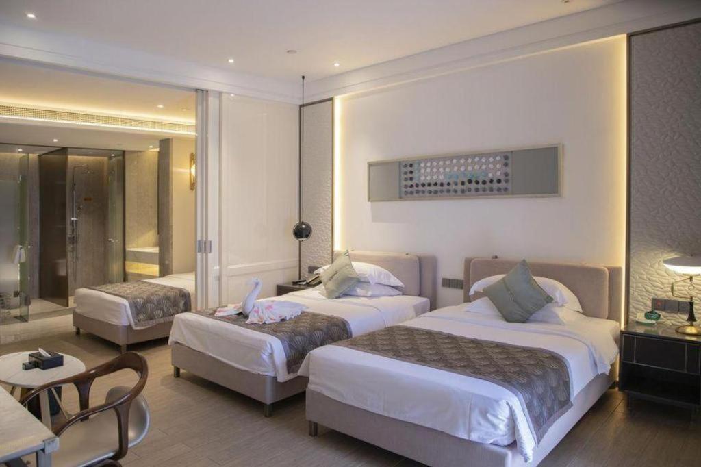 Rock Platinum Sea View Hotel Σανυά Εξωτερικό φωτογραφία