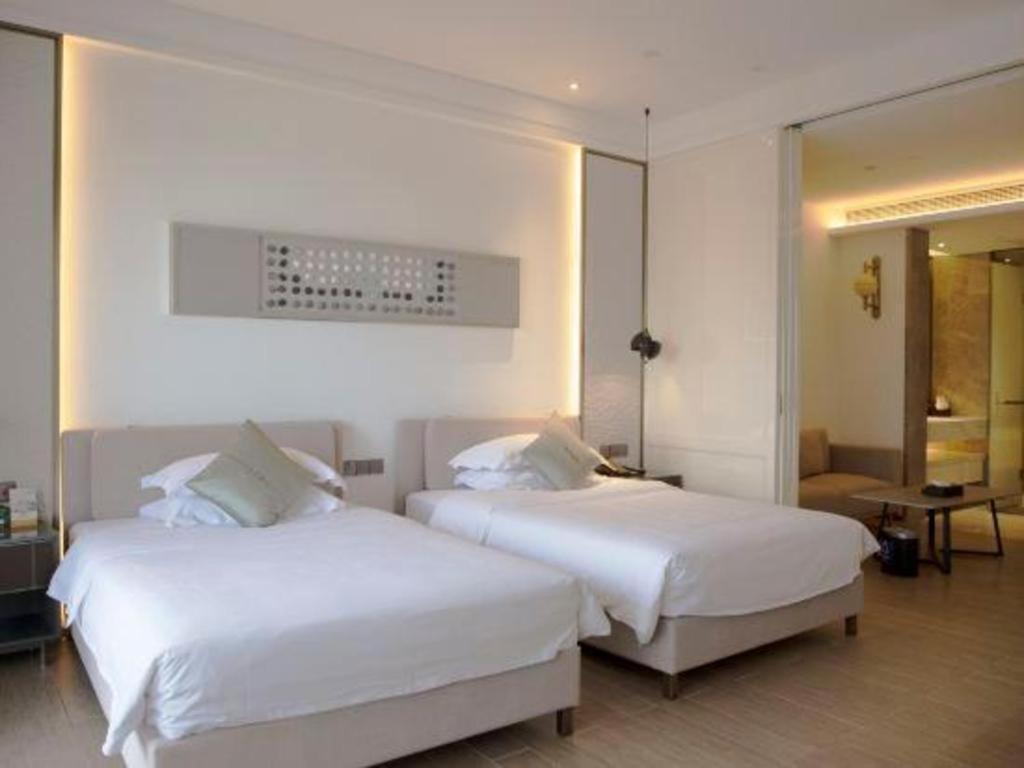 Rock Platinum Sea View Hotel Σανυά Εξωτερικό φωτογραφία